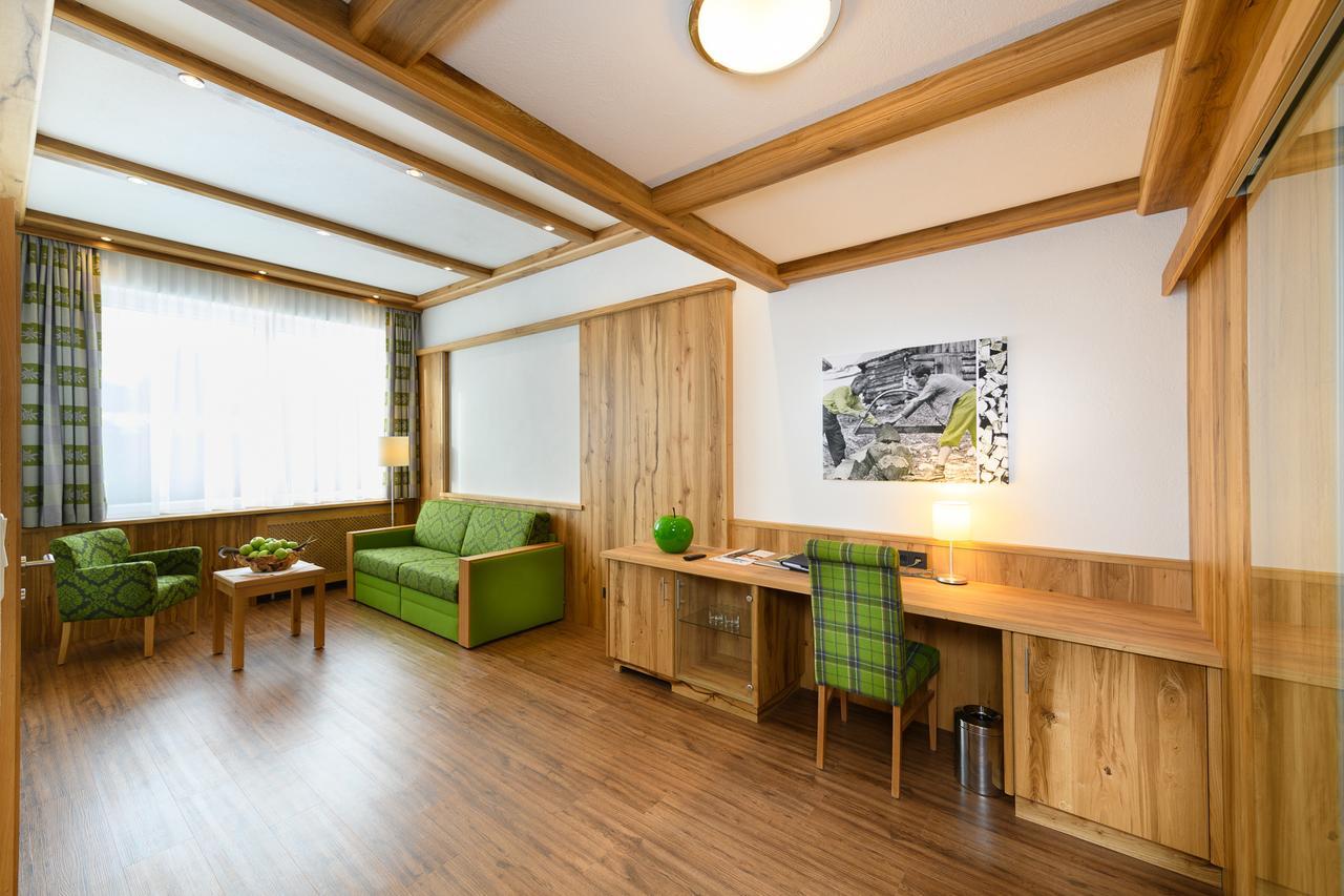 Wellnesshotel Schoenruh - Adults Only Seefeld in Tirol Bagian luar foto